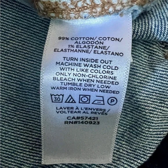 LOFT High Waisted Mom Jean Denim Shorts - 2/26 (measures 29") - Picture 9 of 11